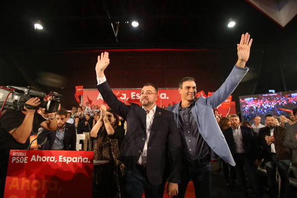 El compromiso de Pedro Sánchez con Asturias: «Garantizaré el empleo en torno a la economía verde»