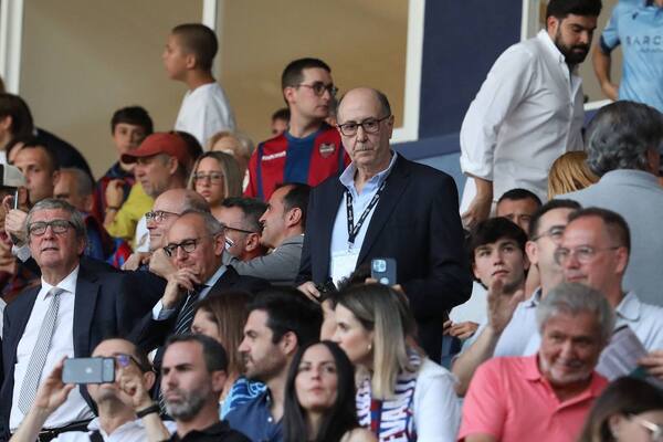 En directo | Explosión de alegría albiazul