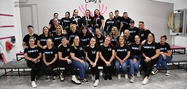 Emoción, crítica e ironía en la primera fase del concurso de murgas del carnaval de Las Palmas de Gran Canaria