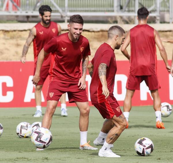 Este ha sido el once más votado por los lectores de @Orgullo_Nervion para el encuentro que va a enfrentar al Sevilla FC ante el FC Barcelona #SevillaFC #SevillaFCBarça