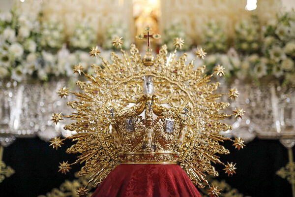 Así te hemos contado la Coronación de la Virgen de la Amargura en Huelva