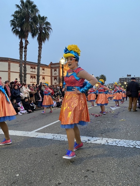 En directo: sigue el desfile del Antroxu de Gijón