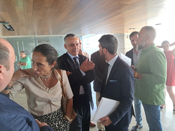 Guardiola: «Mi palabra no es tan importante como el futuro de Extremadura»