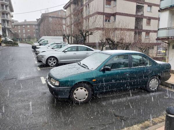 Nieve en Beasain. /J. Zabala