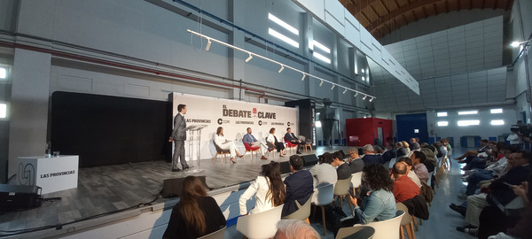 Limpieza, impuestos y seguridad marcan el debate de los candidatos a la alcaldía de Valencia