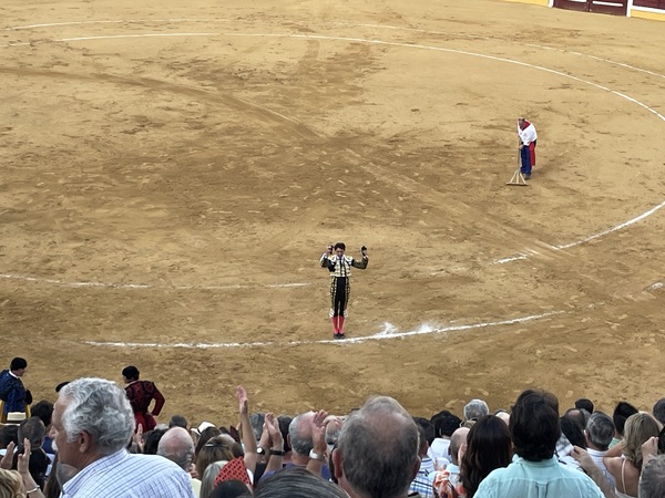 Así hemos narrado en directo la corrida de Morante, Roca Rey y Ginés Marín en Badajoz