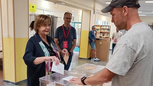 En directo: el PP gana en Asturias con tres diputados, uno más que el PSOE