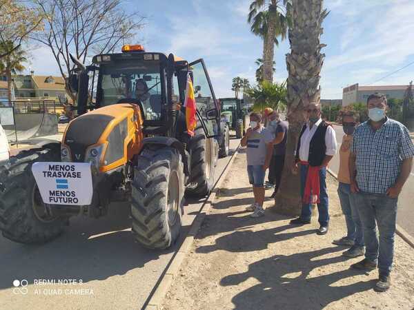 La &#039;tractorada&#039; en defensa del Trasvase Tajo-Segura, en directo