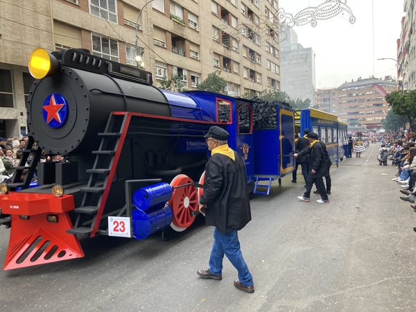Carnaval de Badajoz: El Vaivén recupera para Badajoz el trono de las comparsas 17 años después