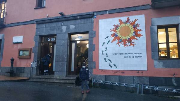 Directo: los niños vuelven al colegio en Bizkaia con el covid en cifras récord