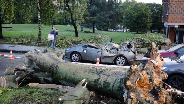 Última hora de los efectos de la tormenta en Asturias