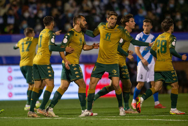 Estos son los posibles rivales del Real Betis el sorteo de dieciseisavos de final de la Copa del Rey que tendrá lugar en unos minutos #Betis #CopadelRey