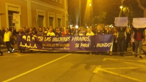 Masiva marcha en Murcia por la igualdad y contra el machismo