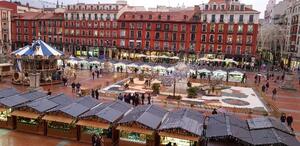 Valladolid enciende las luces de Navidad en 60 calles de la ciudad