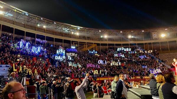 Hogueras en Alicante 2023: quiénes son las belleas del foc | Elección de la bellea del foc d&#039;Alacant