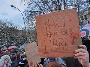 Día Internacional de la Mujer: El feminismo celebra, reivindica y toma la calle