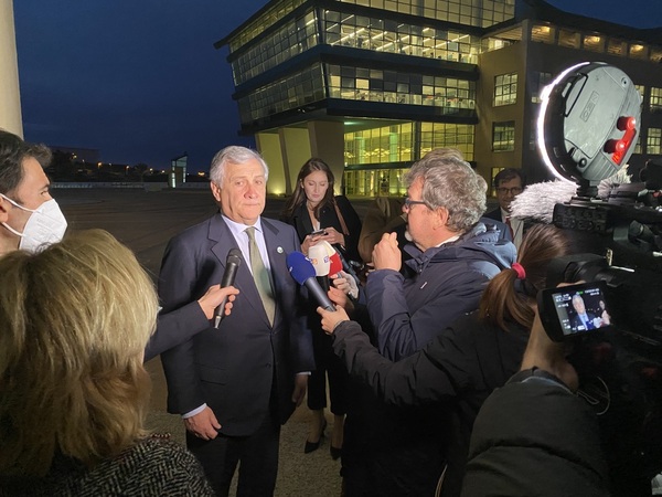 Directo | Sigue la Eurocumbre de Alicante minuto a minuto con Pedro Sánchez, Emmanuele Macron y Ursula Von der Layen