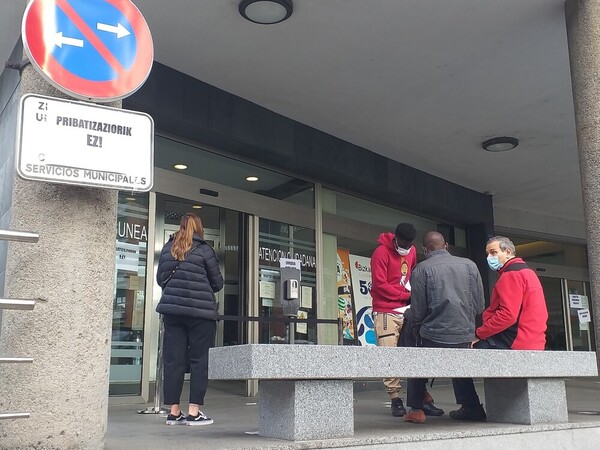 El Gobierno vasco cifró en un 16,25% la participación mientras los sindicatos hablaron de «amplio seguimiento»