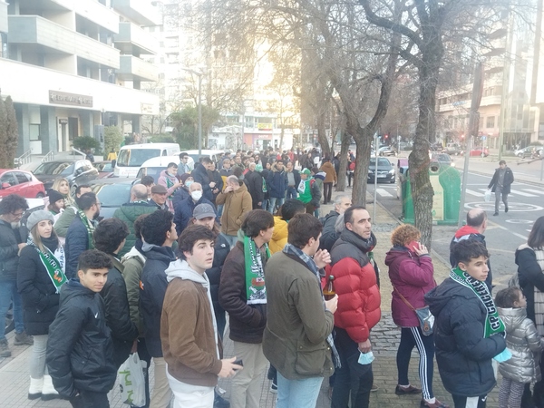 Así ha vivido Cáceres el ambiente de una jornada histórica