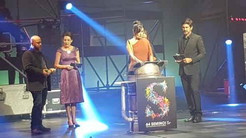 Así ha sido la alfombra y la gala de clausura de la Seminci