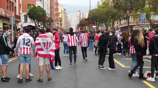 Directo | Bilbao se vacía tras un día repleto de aficionados en las calles