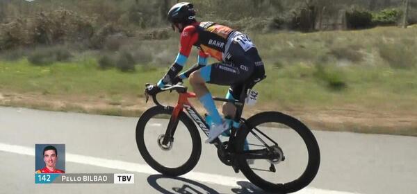 Ethan Hayter (Ineos) gana la primera etapa de la Itzulia