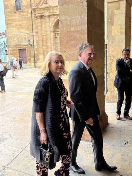 Canteli revalida su gobierno: «Quiero que Oviedo sea reconocida y valorada como la capital de Asturias»