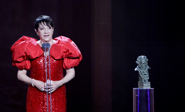 Blanca Portillo con su primer Goya. / Reuters