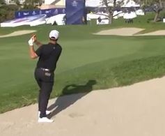 La bola necesitaba ser tocada muy abajo para no correr el riesgo de que impactara en el peralte