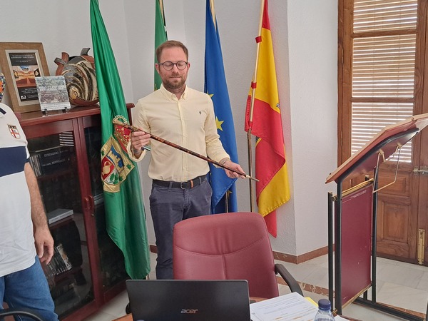 Así hemos contado la constitución de los ayuntamientos extremeños