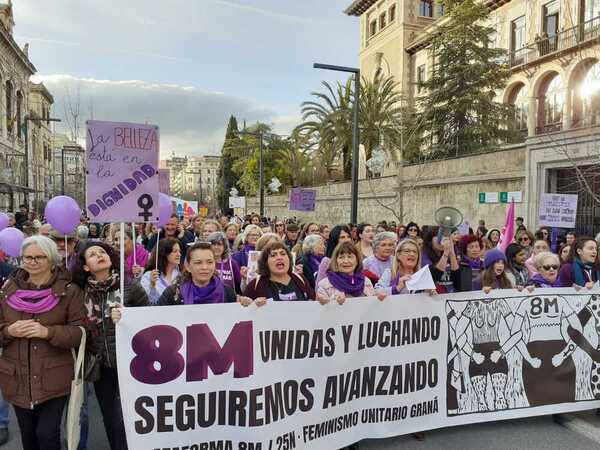 La cabecera de la manifestación del 8M.