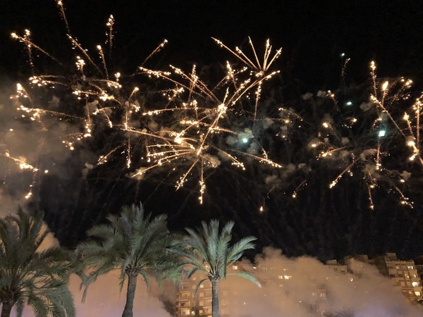Blanco roto para el día mágico de Sara