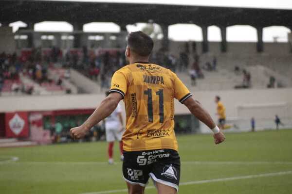 Directo | El Guijuelo pierde el liderato y encaja su primer gol; victoria del Salamanca UDS