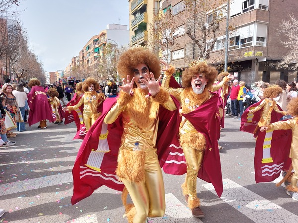 Carnaval de Badajoz: San Roque entierra a su sardina pero Badajoz continúa de carnaval
