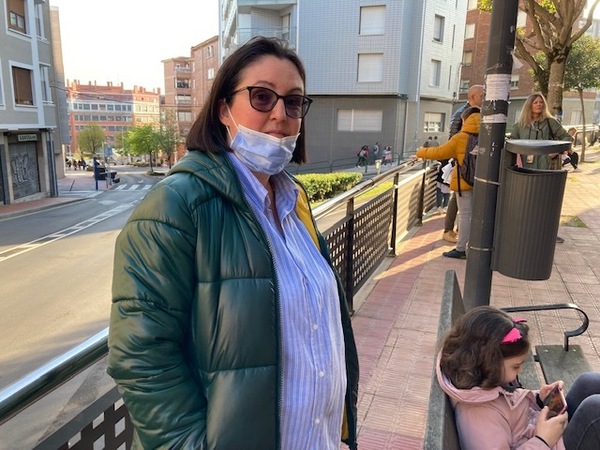 Primera jornada en los colegios vizcaínos sin mascarillas y con dudas