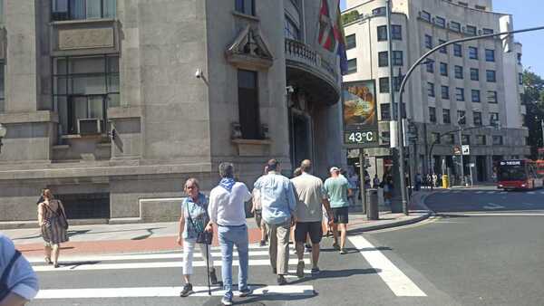 Así ha vivido Bizkaia el peor día de la ola de calor, con temperaturas incluso de 45 grados