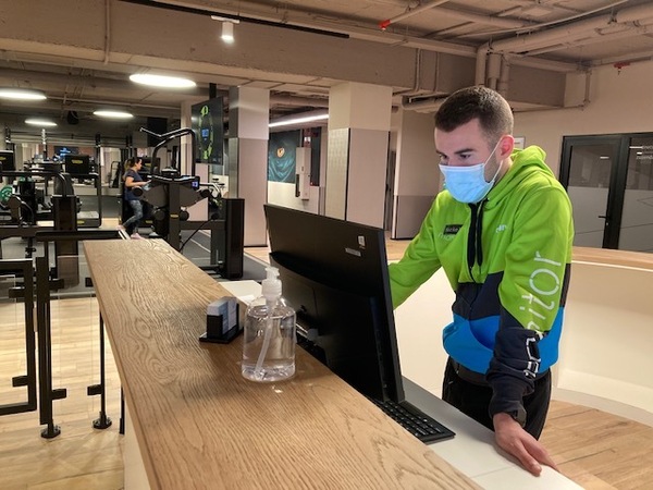 Bizkaia se libera de la mascarilla solo a medias