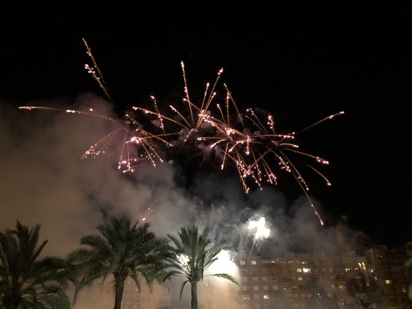 Blanco roto para el día mágico de Sara