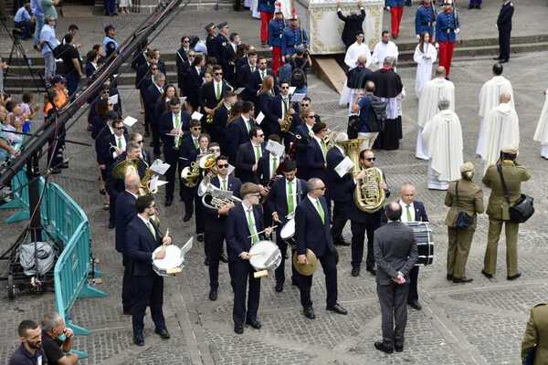 Detalle de la banda municipal. Arcadio Suárez