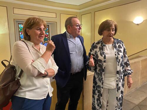 El PSOE mantiene Avilés gracias a Cambia: «Este acuerdo es la máxima expresión de la democracia»