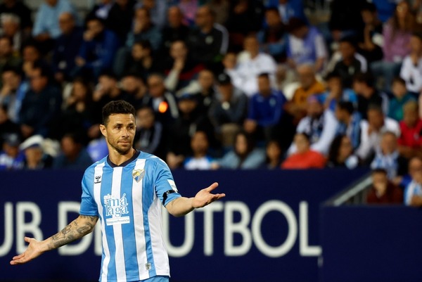 Rubén Castro gesticula en un momento del partido. ÑITO SALAS