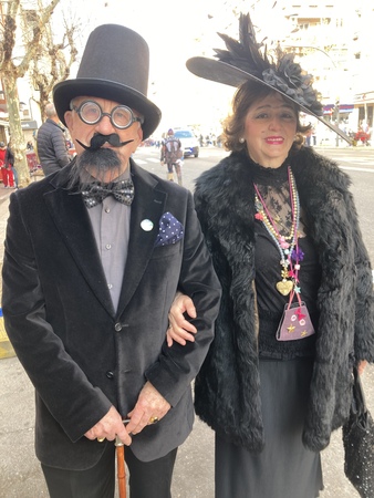 Así hemos contado el desfile de comparsas de Badajoz