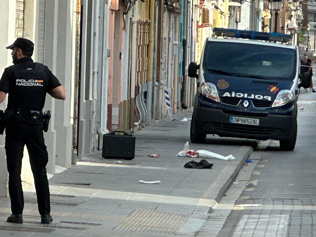 DIRECTO | La Policía busca por toda Valencia al hombre que ha tiroteado a otro en el Cabanyal