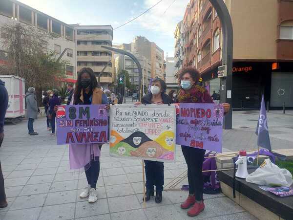 Día de la mujer | En directo | Manifestación por el 8-M en Granada y Motril