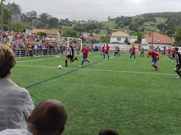 El Escobedo queda tocado y casi hundido