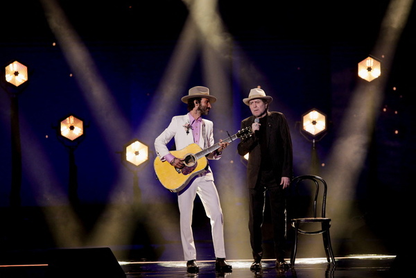 Leiva y Joaquín Sabina, en la gala de los Goya. /Reuters