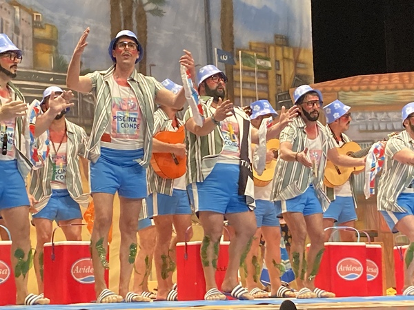 Carnaval de Badajoz: Olivenza revienta el gracejo