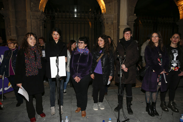 Histórica marcha por la mujer en Asturias