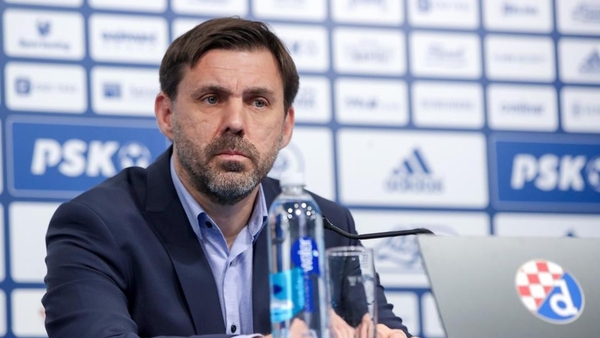 En la previa del partido, el técnico del Dinamo de Zagreb, , analizó al Sevilla FC y elogió al cuadro sevillista #SevillaFC #UEL