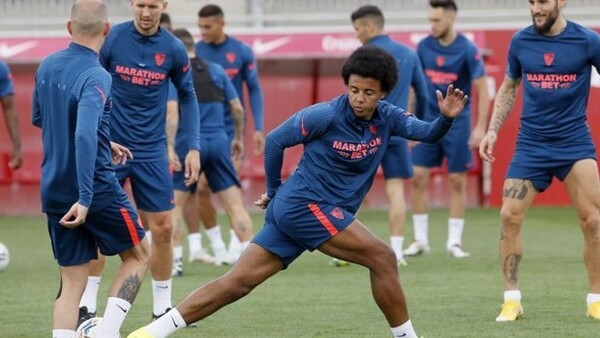 ¿Qué os parece la alineación del #SevillaFC para medirse al Athletic Club? ¿Qué cambiarías si fueras Julen Lopetegui? #SevillaFC #SevillaFCAthletic